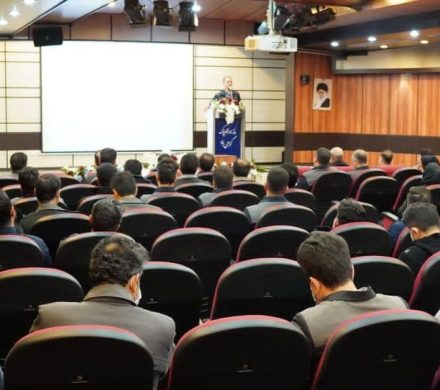 سمینار آموزشی روز هوای پاک در گل‌گهر برگزار شد