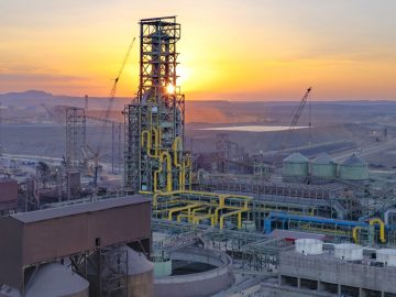 رشد ۳۲درصدی تولید و رشد ۳۰درصدی فروش در شرکت توسعه آهن و فولاد گل‌گهر