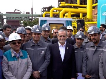 سومین مگامدول شرکت توسعه آهن و فولاد گل‌گهر با حضور رئیس‌جمهور افتتاح شد